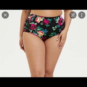 Torrid floral swim bottom never worn size 3